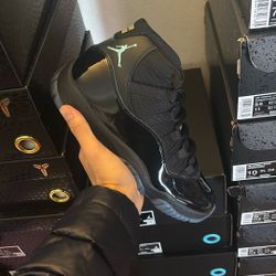Jordan 11 Gamma Blue