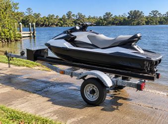 🚤 13 FT WATERCRAFT TRAILER – $700
!