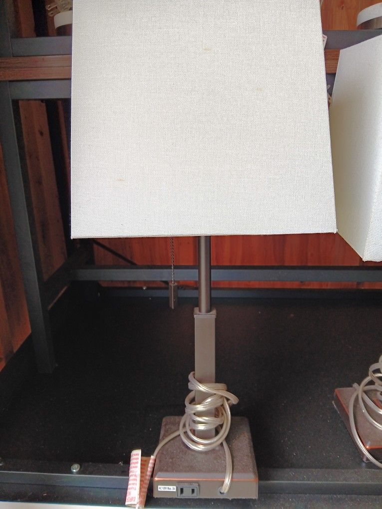 Tabletop Lamp
