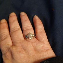 Fragrant Jewels Ring 