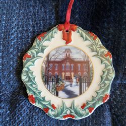 1996 Longaberger Collector’s Club Christmas Ornament