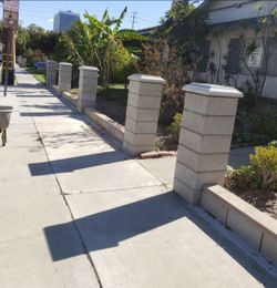 Block wall