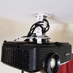 New in box $5 VIVO Universal Adjustable Ceiling Projector Mount Tilt Arm Bracket 360 Rotation (Mount Only) 