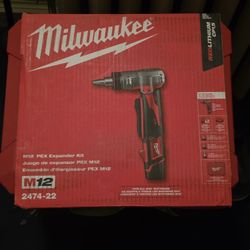 Milwaukee M12 Expander 