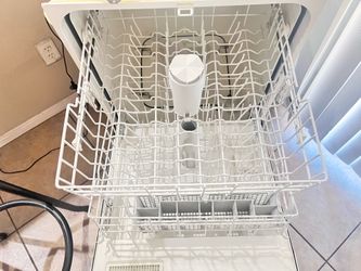 Whirlpools dishwasher and microwave