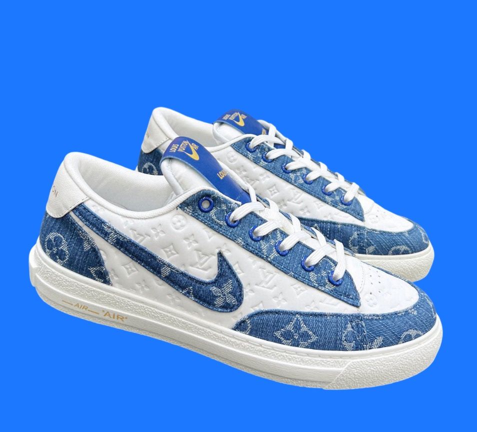 MENS LV. SHOES