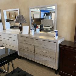 Akerson Phillip 6 Drawer Dresser And Mirror
