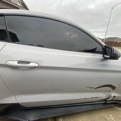 2019 Ford Mustang Passenger Door