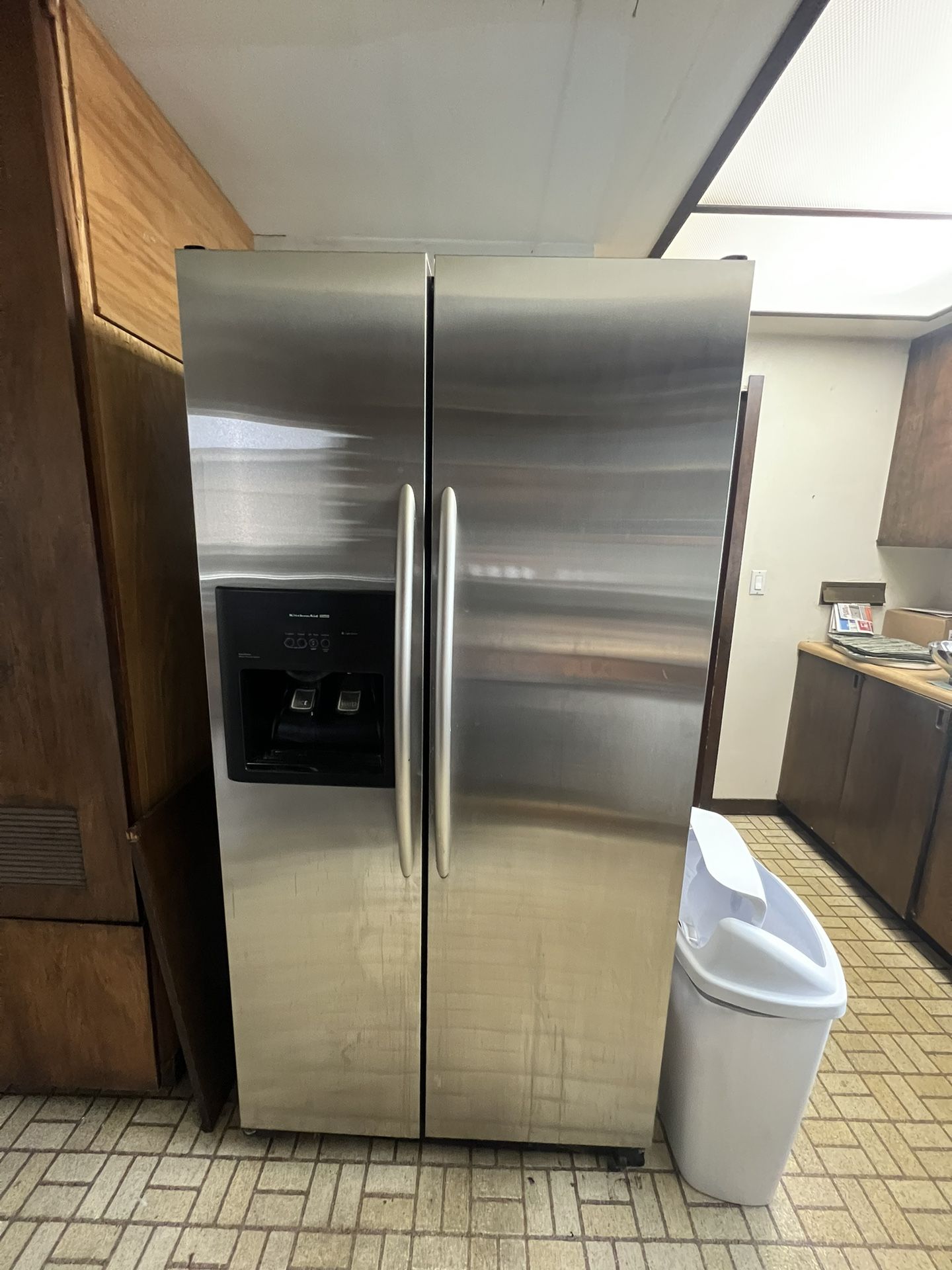 Kitchenaid 24.5 CuFt Stainless Side By Side Refrigerator