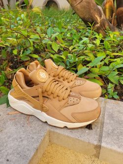 Nike Air Huarache Wheats Flax (2017) SIZE 10.5
