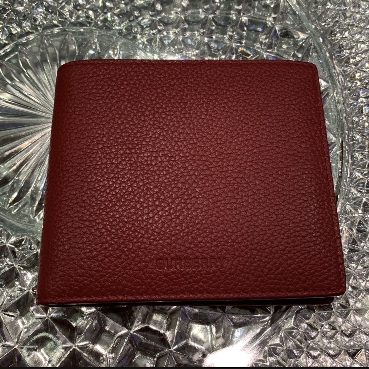 Burberry 8cc Wallet