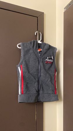 Sets of sweaters, long sleeve shirts, vest, and jackets