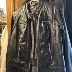 Black Jacket 