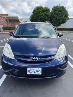2006 Toyota Sienna
