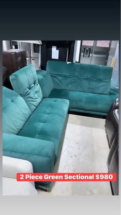 ✨ 2-Piece Green Sectional Sofa – Modern & Stylish ✨