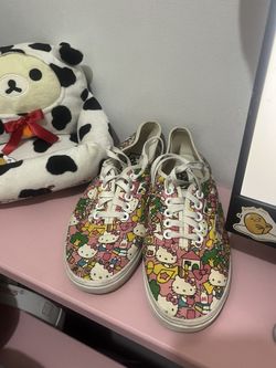 Hello Kitty Vans
