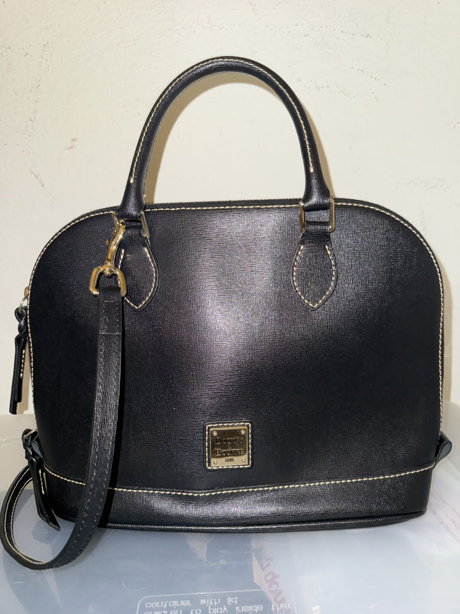 Dooney & Bourke Leather Bag
