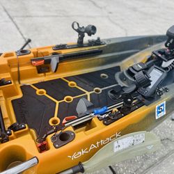 Old Town Autopilot 136 Fishing Kayak 