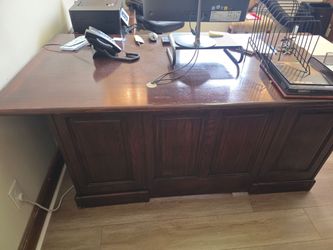 L-shape executive wood DESK