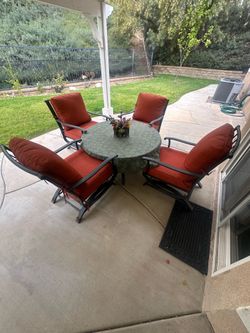 Patio table with fire pit and 4 Chairs