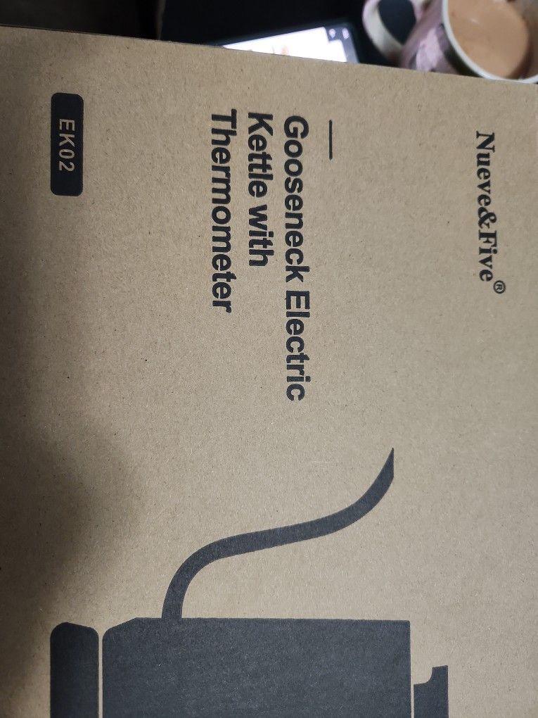Electric Kettle With Thermometer