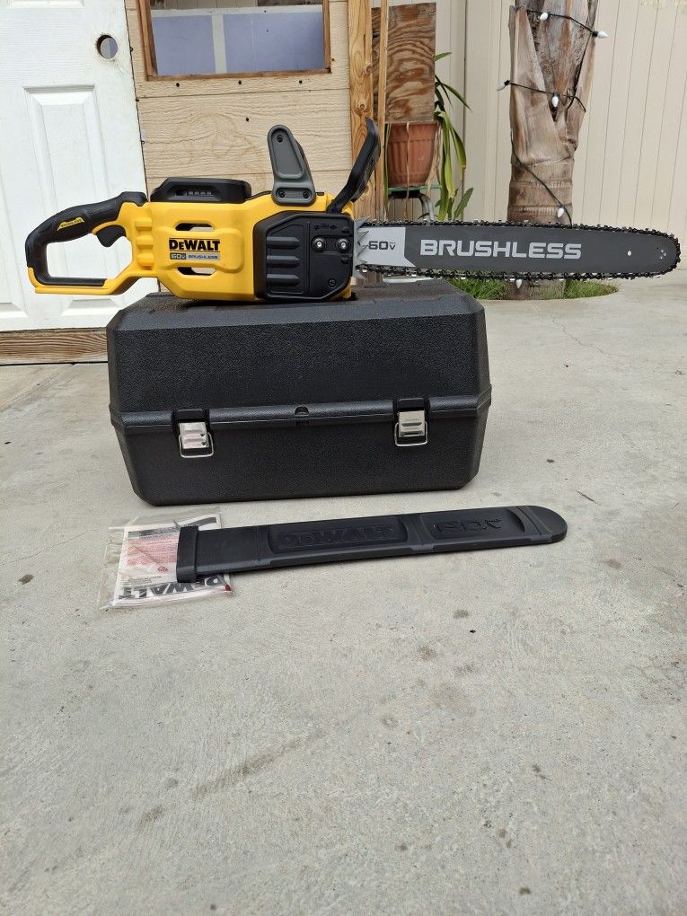 Dewalt FLEXVOLT 60V MAX 20 in. Chainsaw (Tool Only)