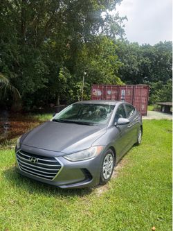 Hyundai Elantra 2018