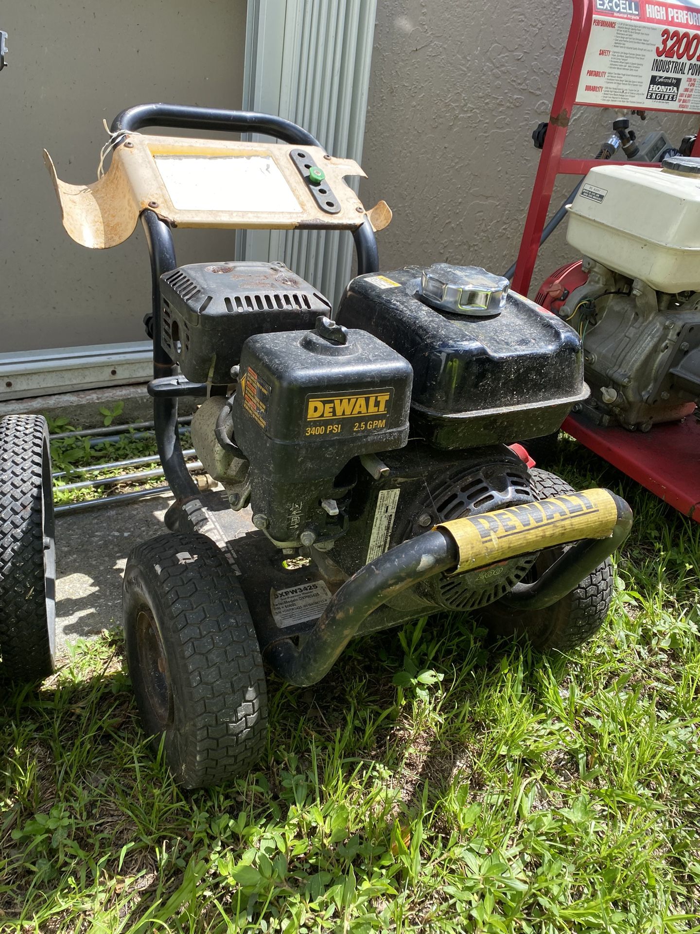 Honda Dewalt 3400 PSI
