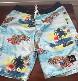 Quicksilver board shorts size 28