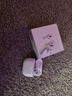 Apple AirPods 4 with Charging Case and box