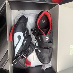 Peloton cycling shoes size 37