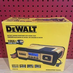 Dewalt Professional 30 Amp Battery Charger
