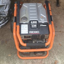 6500 Watt Rigid Generator