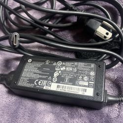 HP Computer Charger 
