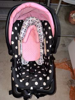 Minnie Mouse Infant Car Seat