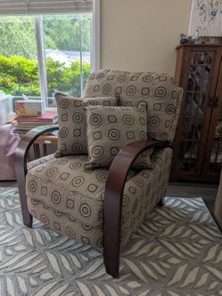 Large Comfortable Recliner
