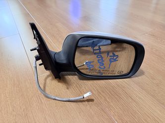 2009 Toyota Corolla Passenger Side (RH) Mirror Assembly – OEM Silver