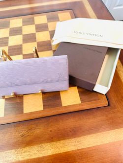 LV Epi lavender Sarah Wallet