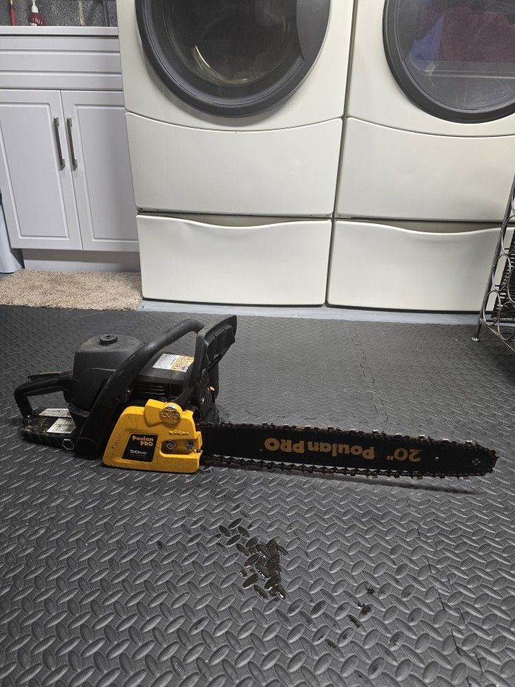 Poulan Pro PP5020AV 50cc 20" Gas Chainsaw – Runs Great, Used