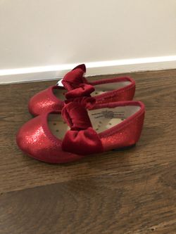 Cat & Jack toddler girl size 5 red sparkly shoes