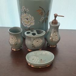 Bathroom Set 