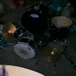 Full Drum Set 