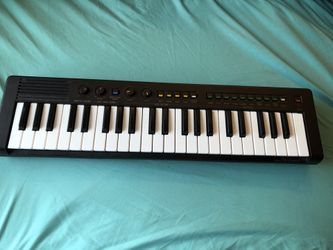Yamaha Porta Sound PS-3 Keyboard