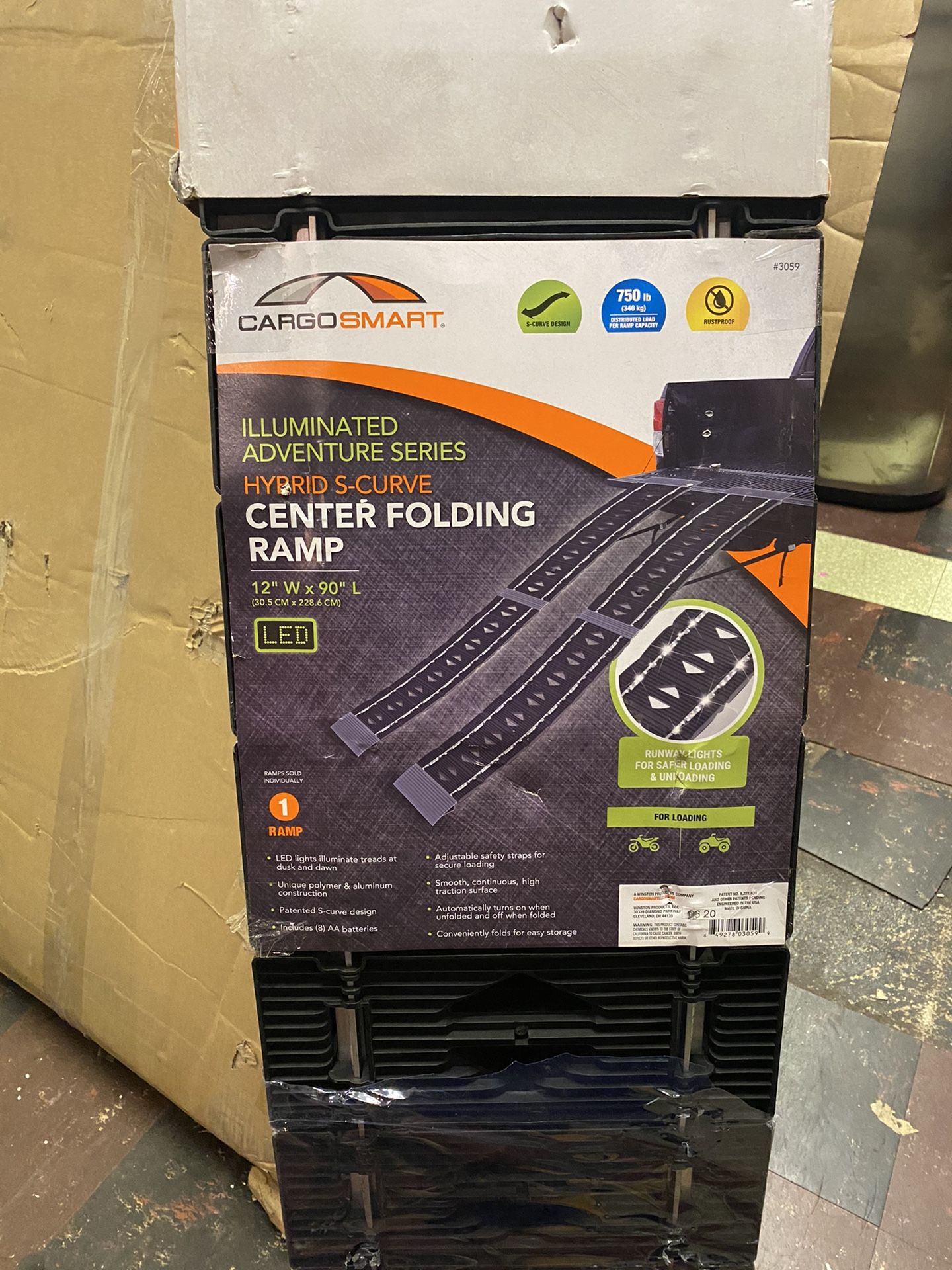 Center holding ramps with LED Lights