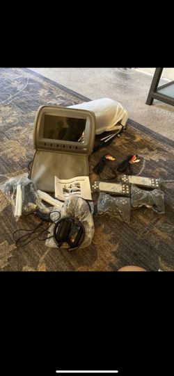 Auto headrest DVD player