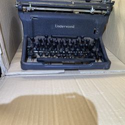 1920’s Underwood Typewriter