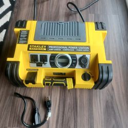 Stanley Fatmax  Compresor  Jumpstart ,Compresor, Power Supply  