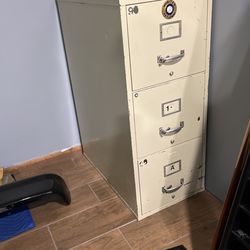 Free File Cabinet