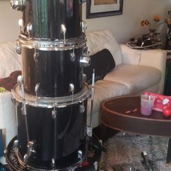 DRUM SET 