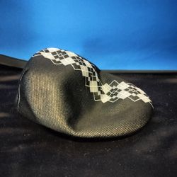 Adult Black & White Diamond Patterned Kangol Cab Drivers Hat (Size Large)